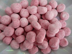Soft round chewy cherry flavoured sweets