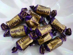 Chocolate eclair